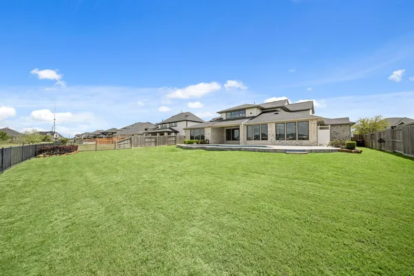 $1,200,000 | 320 Waters Landing Lane, Katy, TX 77493