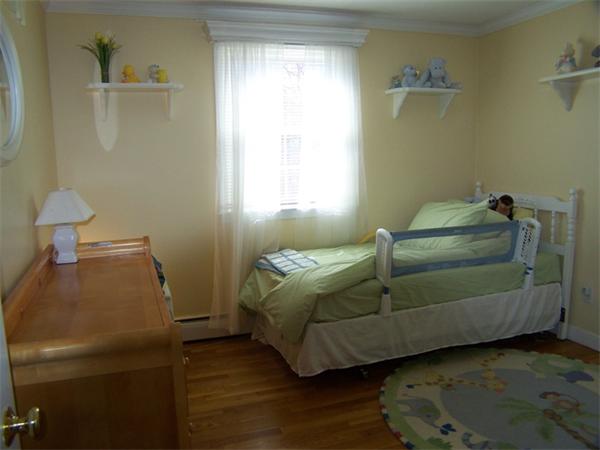 17 Glen Meadow Road Andover, MA 01810 - Photo 16 of 25 Gallery Image 16