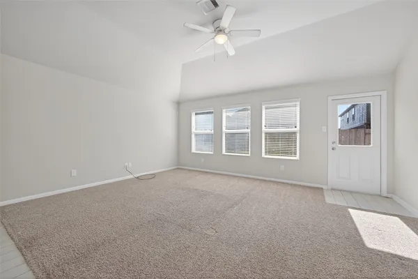 $2,050 | 2122 Artic Loon Drive, Conroe, TX 77385