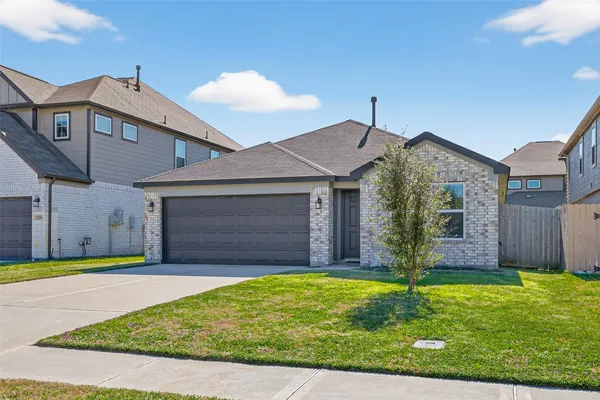 $2,050 | 2122 Artic Loon Drive, Conroe, TX 77385