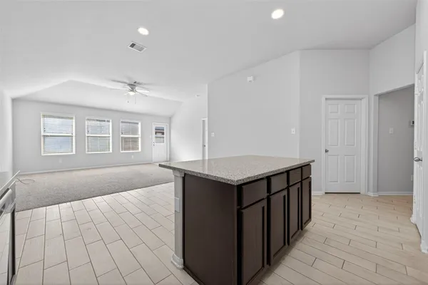 $2,050 | 2122 Artic Loon Drive, Conroe, TX 77385