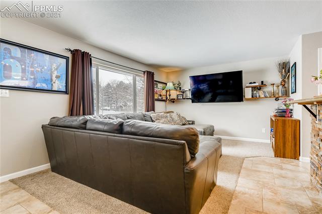 4004 Maxwell Road Colorado Springs, CO 80909 - Photo 8 of 28 Gallery Image 8