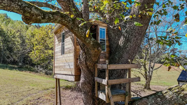 $875,900 | 5109 Union Camp Road, Lafayette, TN 37083