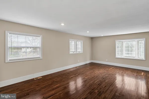 $3,495 | 2730 Old Cedar Grove Road, Broomall, PA 19008