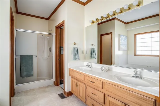 $325,000 | 6322 Norwood Court, Raytown, MO 64133