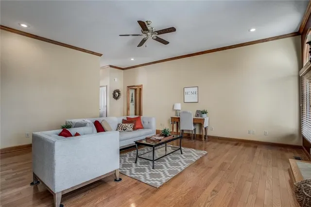 $325,000 | 6322 Norwood Court, Raytown, MO 64133