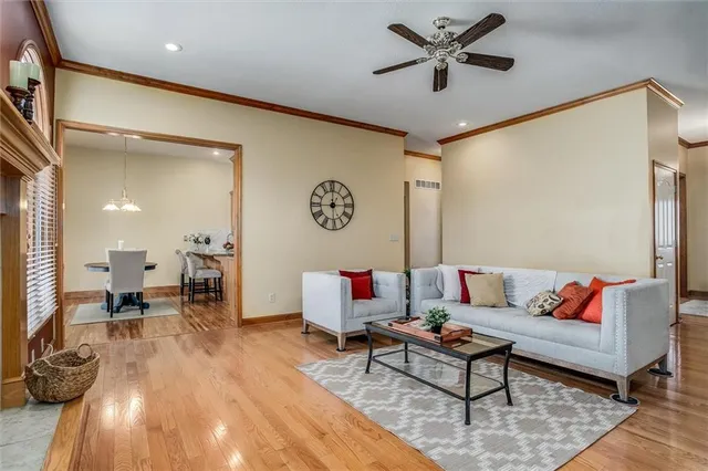 $325,000 | 6322 Norwood Court, Raytown, MO 64133