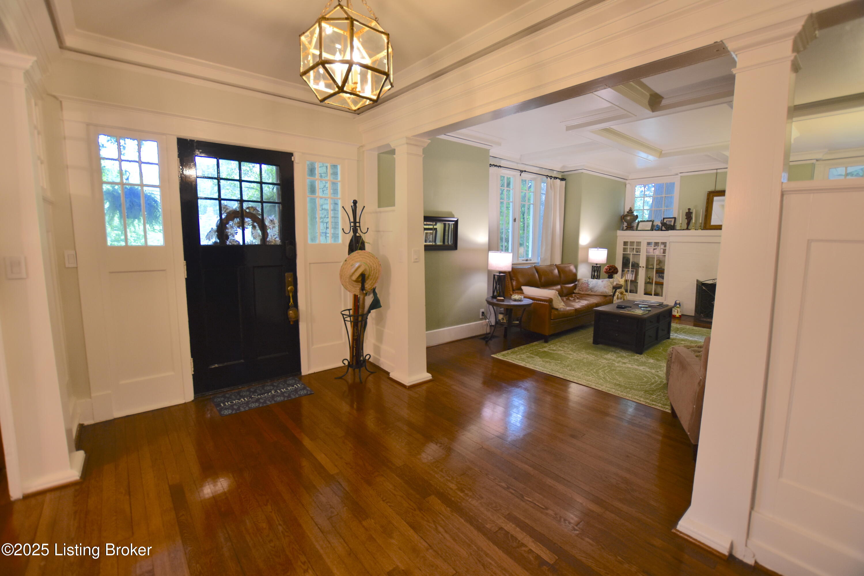 505 Upland Road Louisville, KY 40206 - Photo 15 of 85 DSC_9877