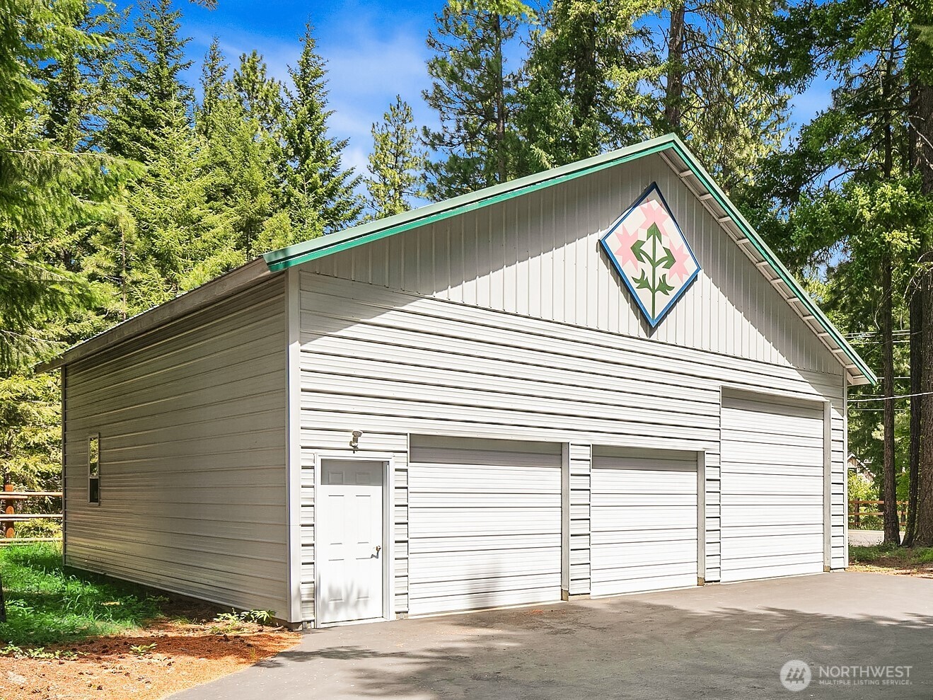 10700 Westside Road Cle Elum, WA 98922 - Photo 2 of 31