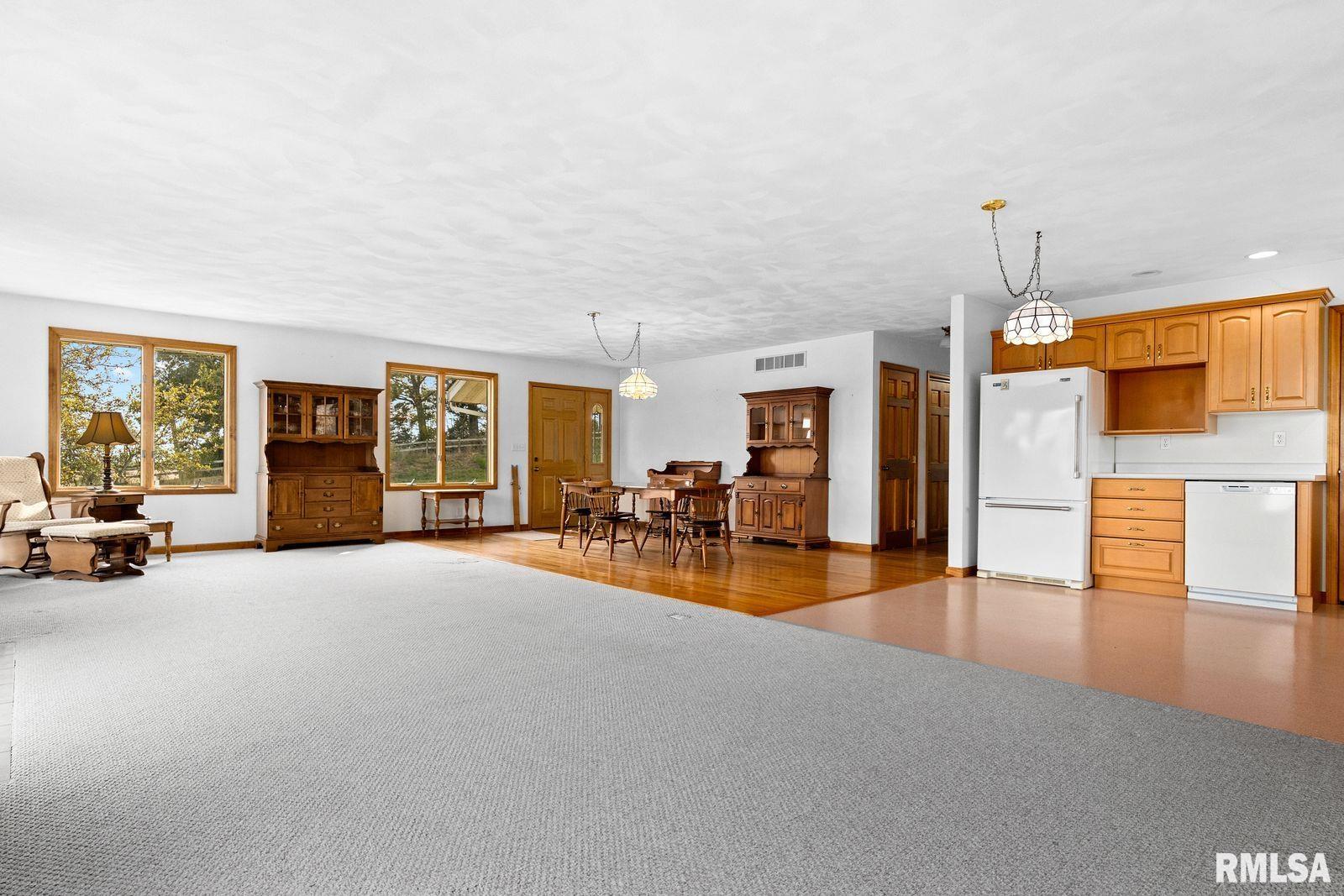 2807 East Truitt Road Chillicothe, IL 61523 - Photo 13 of 34