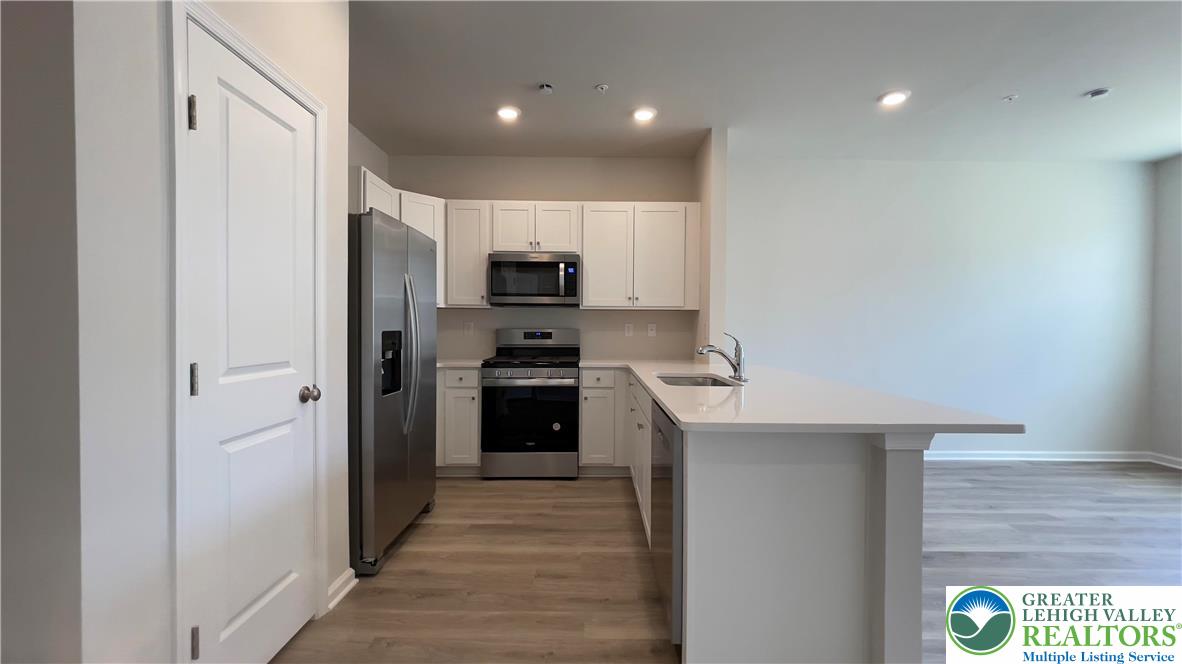 1137 Martin Road Breinigsville, PA 18031 - Photo 5 of 29