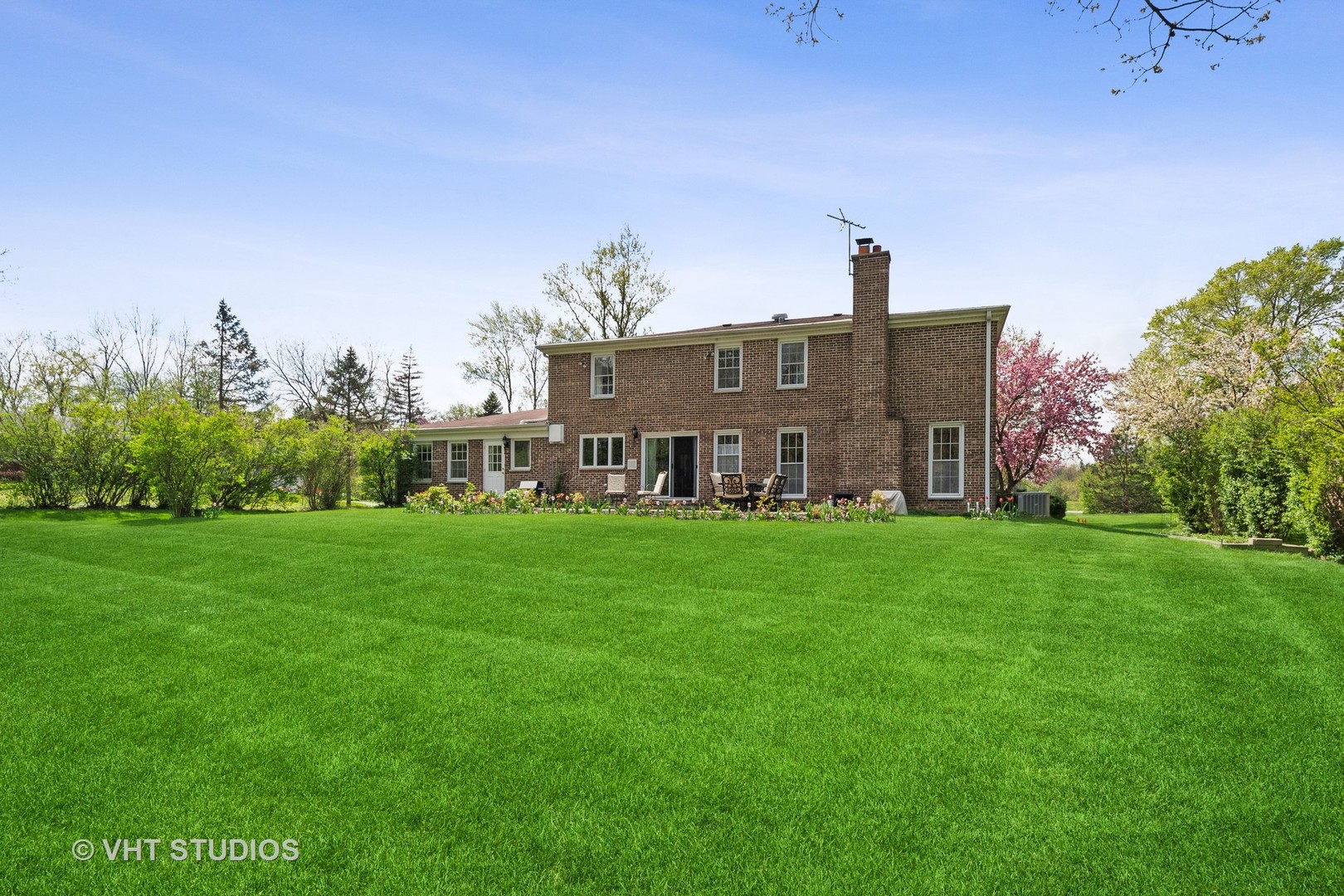 133 Ela Road Inverness, IL 60067 - Photo 27 of 32