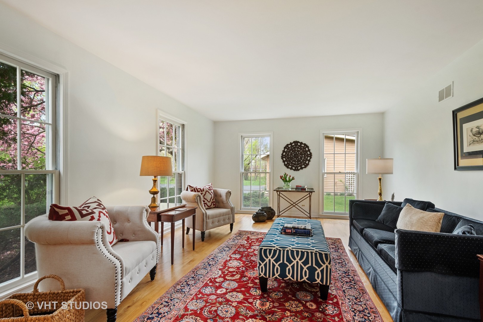 133 Ela Road Inverness, IL 60067 - Photo 4 of 32