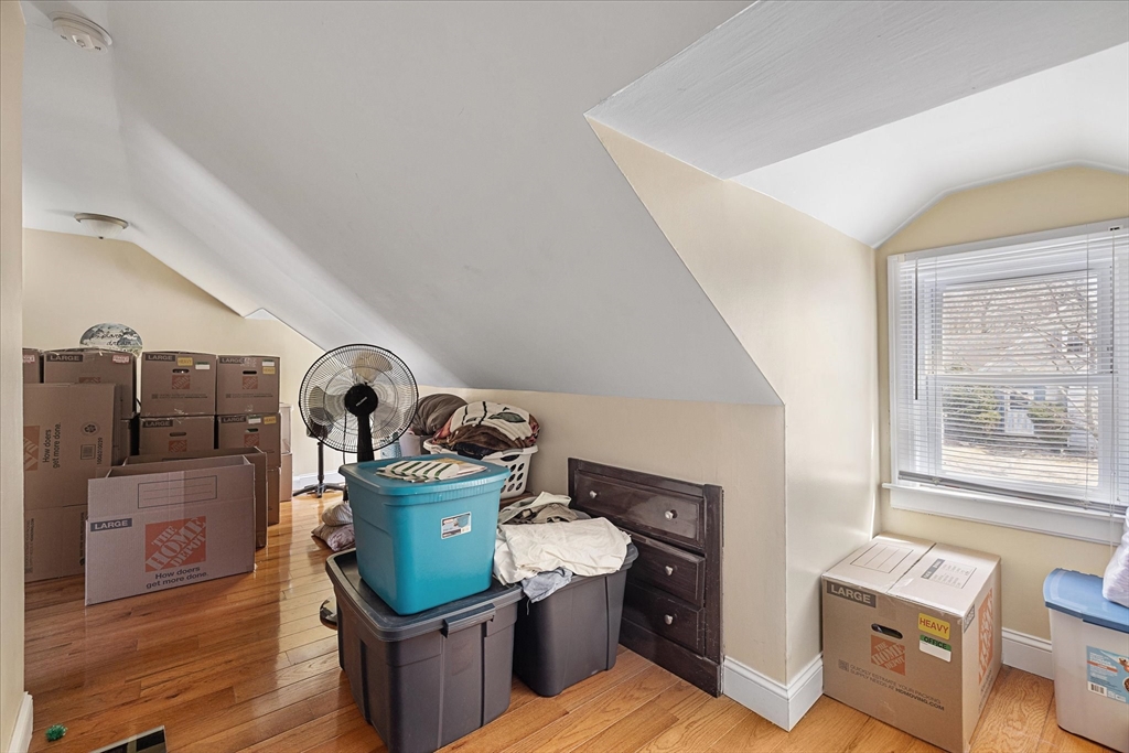 11 Alexander Road Worcester, MA 01606 - Photo 17 of 38