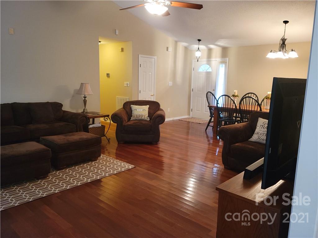 151 Stumpy Creek Road Mooresville, NC 28117 - Photo 4 of 28 Gallery Image 4