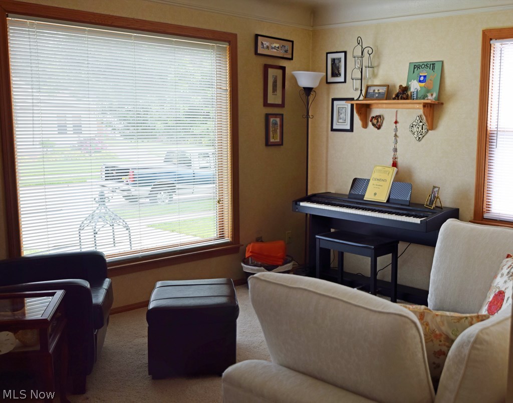 1629 Mapledale Road Wickliffe, OH 44092 - Photo 4 of 13 Gallery Image 4