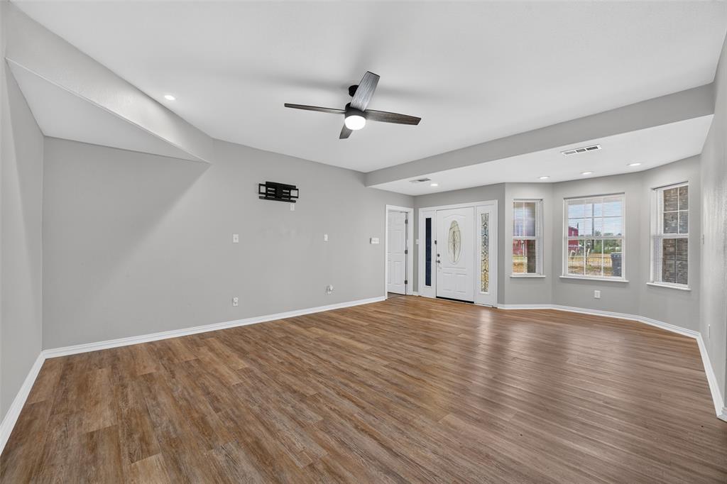 8998 Leroy Road Princeton, TX 75407 - Photo 6 of 30 Gallery Image 6
