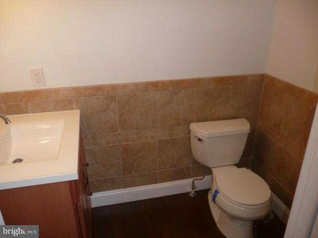 17197 Hardy Road Mount Airy, MD 21771 - Photo 16 of 30 Half Bath
