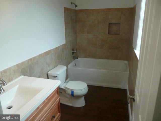 17197 Hardy Road Mount Airy, MD 21771 - Photo 19 of 30 Full Bath #1
