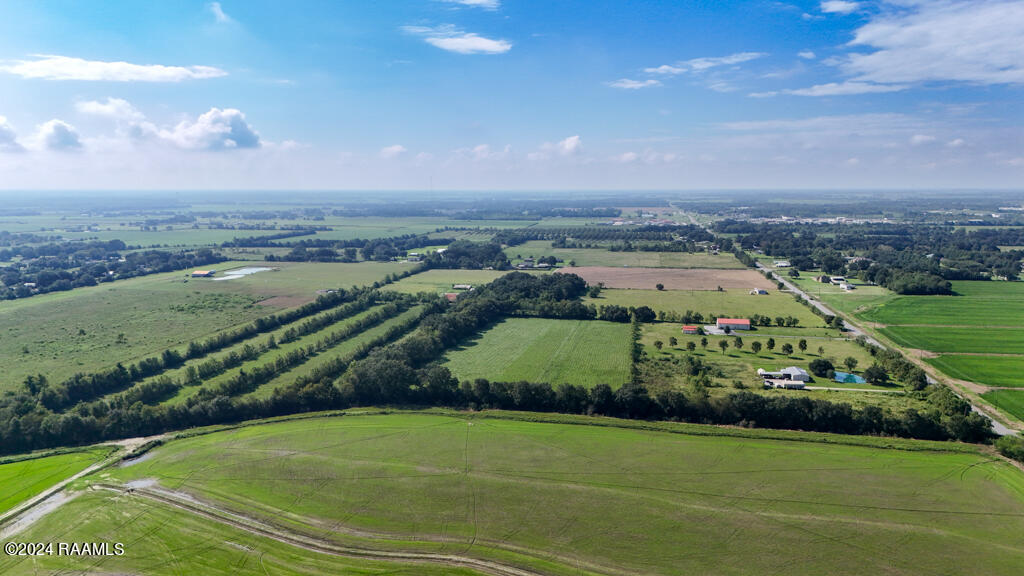 667 Soldier Road Scott, LA 70583 - Photo 12 of 16 667 Soldier Rd-27