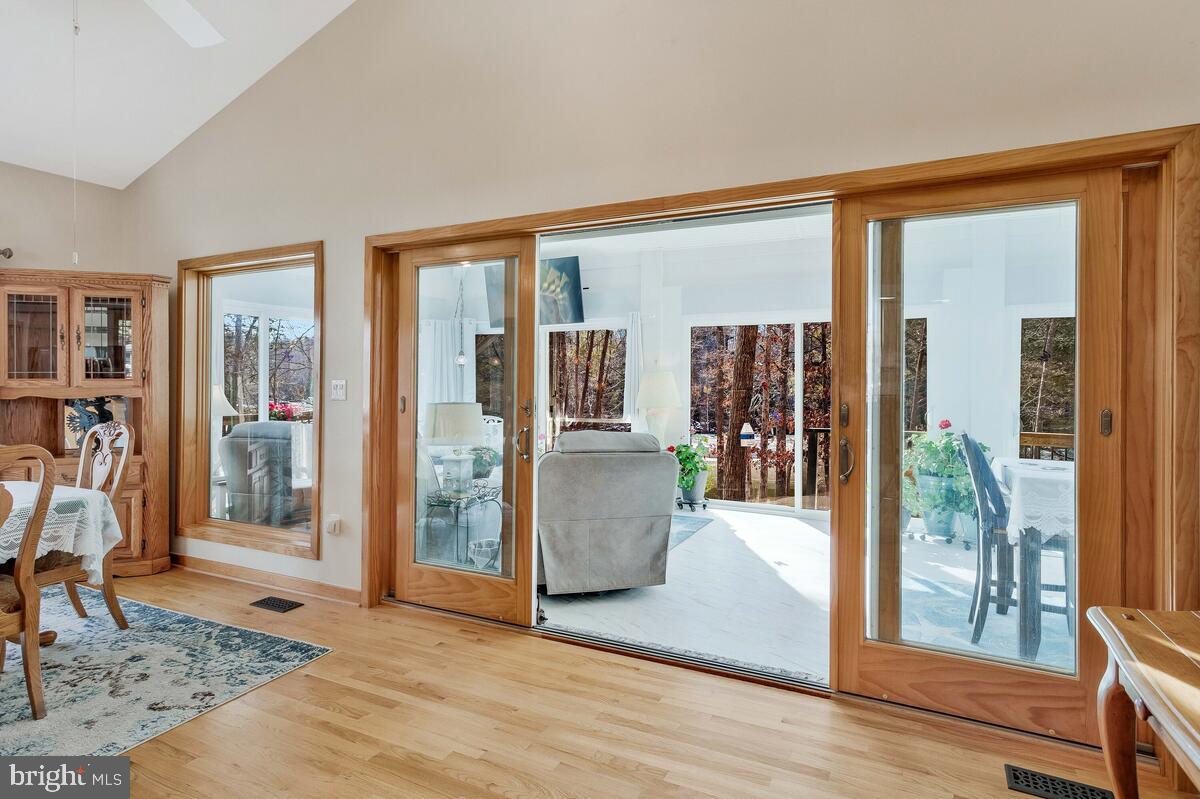 263 Frontier Trail Lusby, MD 20657 - Photo 38 of 94