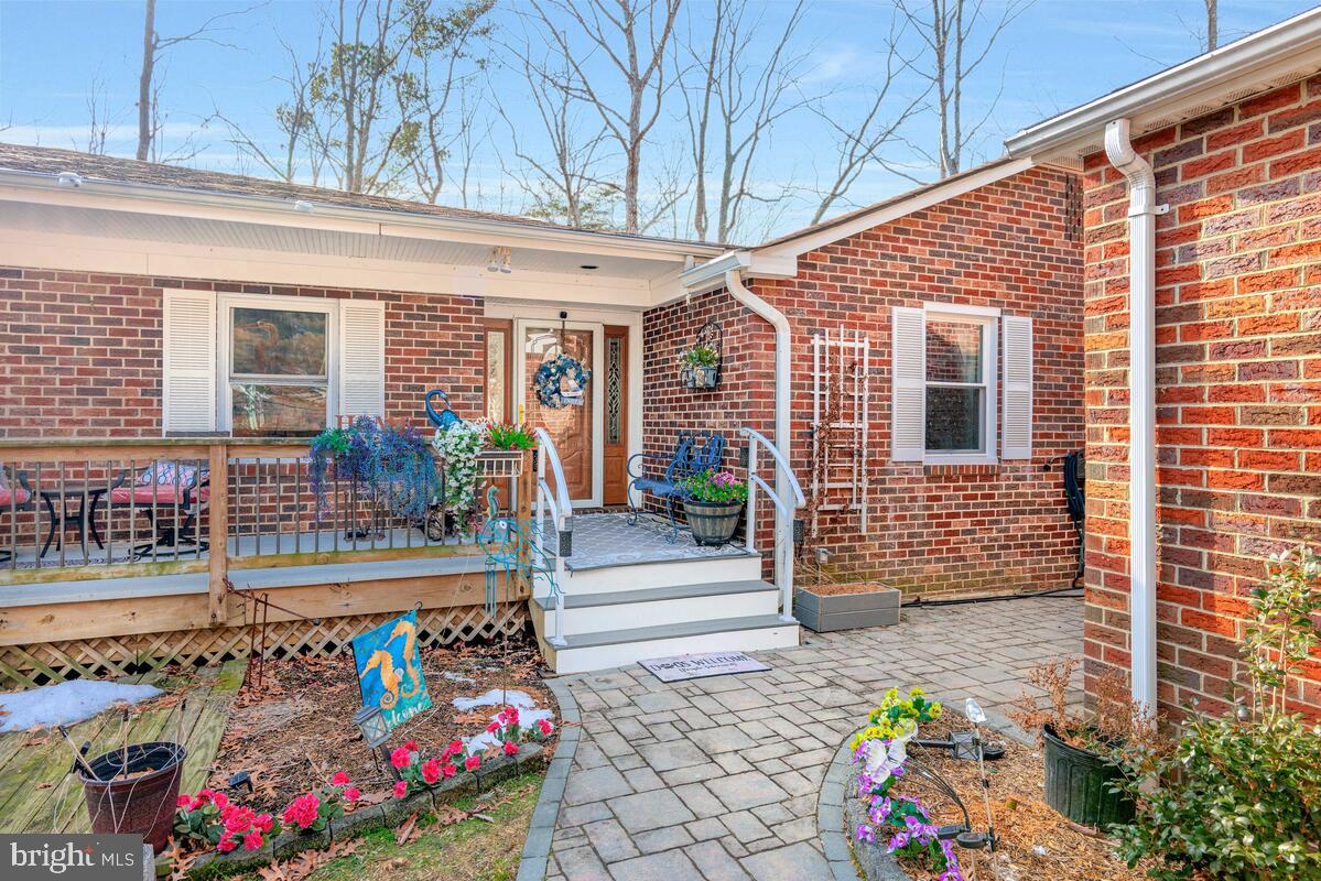 263 Frontier Trail Lusby, MD 20657 - Photo 9 of 94