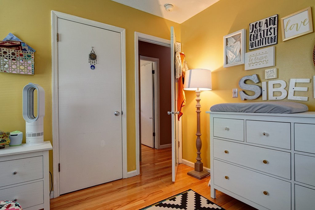 36 Chipmunk Road Springfield, MA 01108 - Photo 12 of 28 Gallery Image 12