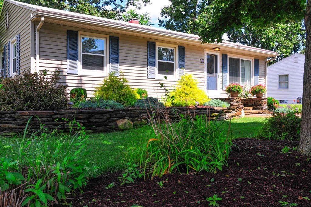 36 Chipmunk Road Springfield, MA 01108 - Photo 22 of 28 Gallery Image 22
