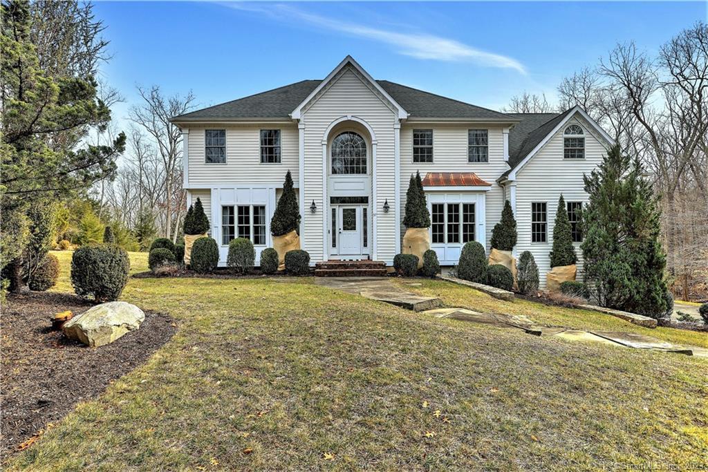 37 Russett Road Newtown, CT 06482 - Photo 1 of 1