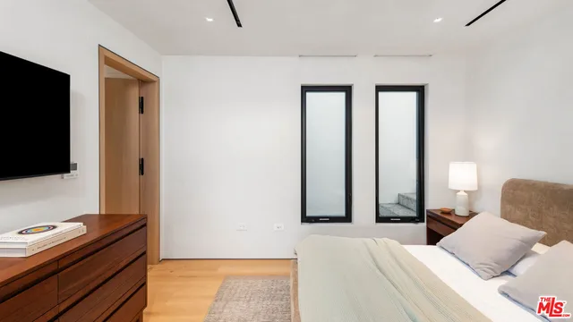 $55,000 | 31388 Broad Beach Road, Malibu, CA 90265