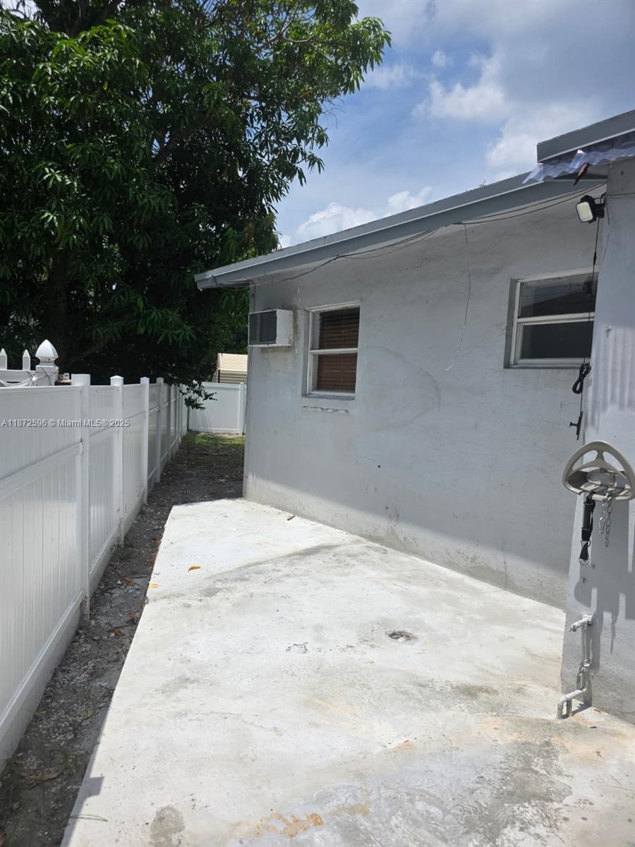 511 Northwest 4th Avenue, Unit 2 Hallandale Beach, FL 33009 - Photo 24 of 28 a view of a backyard