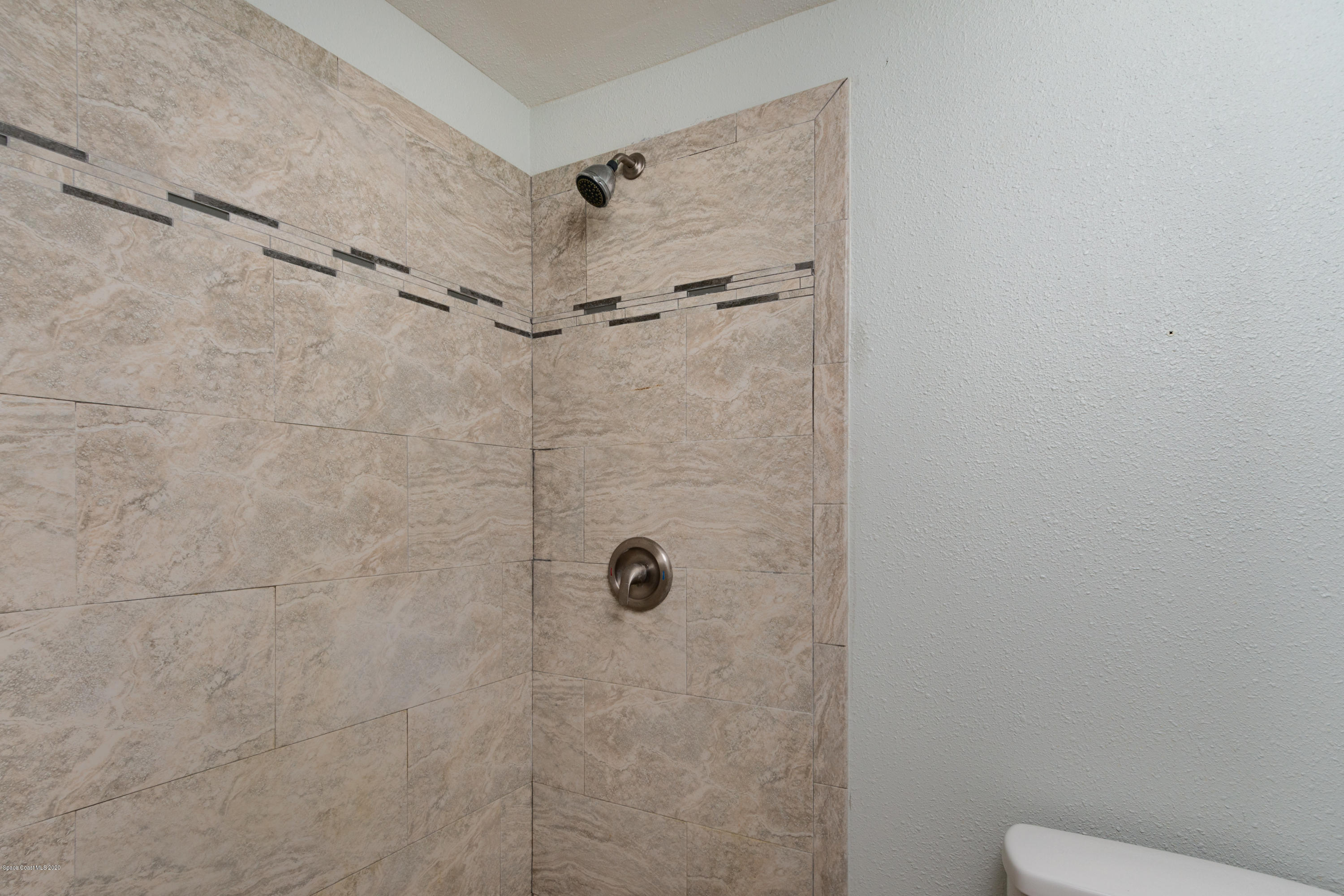 2065 City Acres Road Melbourne, FL 32904 - Photo 12 of 26 Master Shower