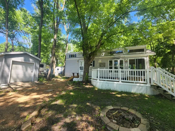 $125,000 | 2945 County Road 4 Southwest, Unit 118, Cokato, MN 55321