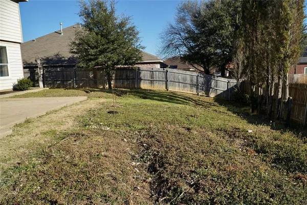 $370,000 | 2615 Country Grove Trail, Mansfield, TX 76063