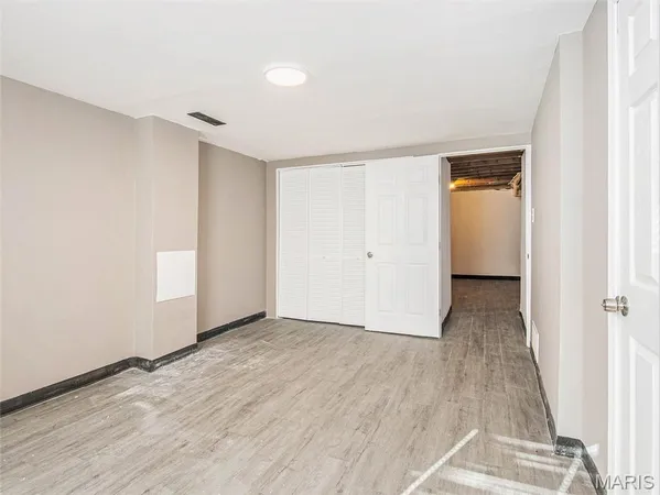 $1,565 | 215 Midlothian Road, St. Louis, MO 63137