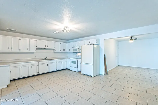 $340,000 | 3115 North 55th Avenue, Phoenix, AZ 85031