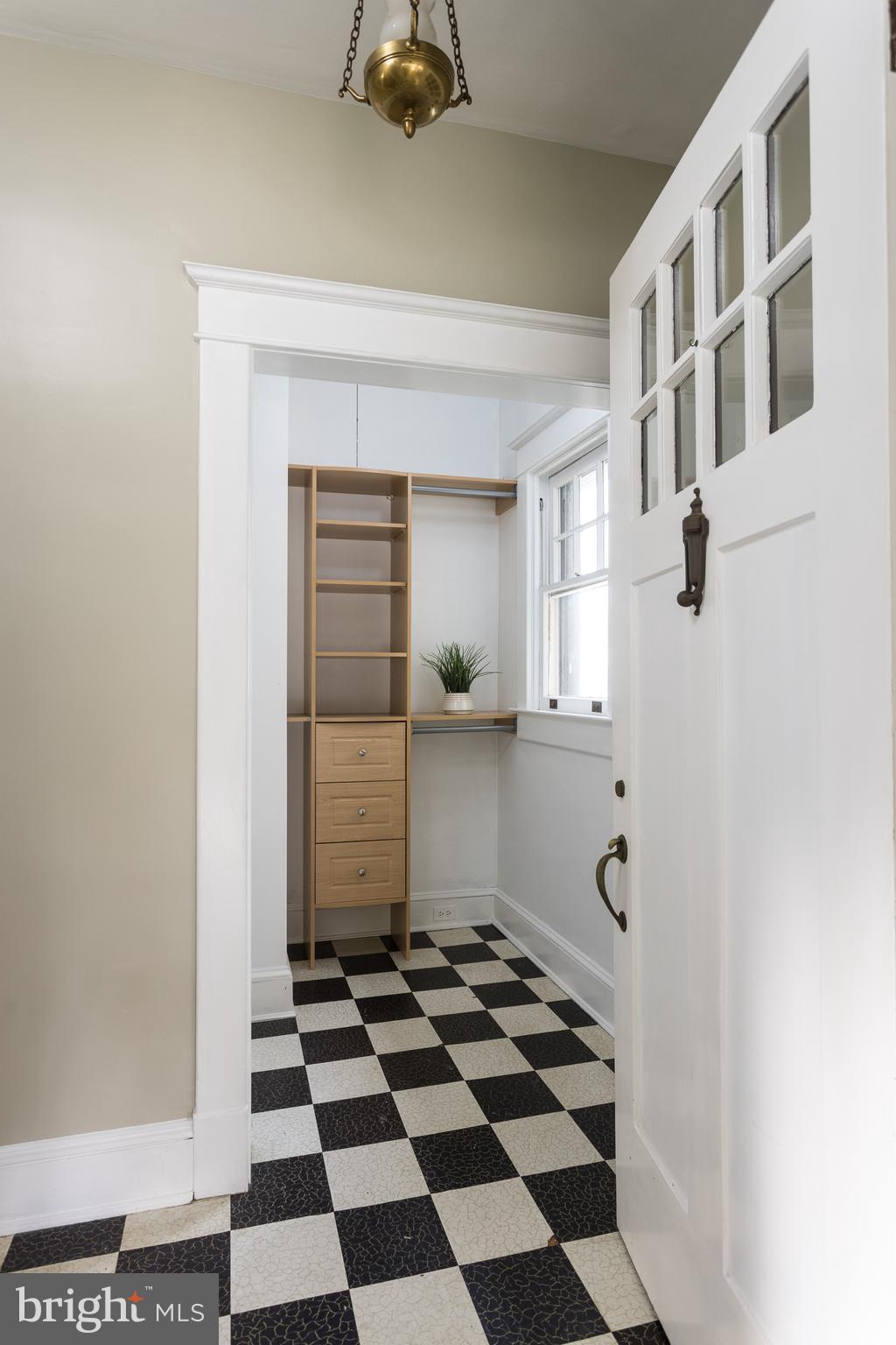 502 Anneslie Road Baltimore, MD 21212 - Photo 2 of 30