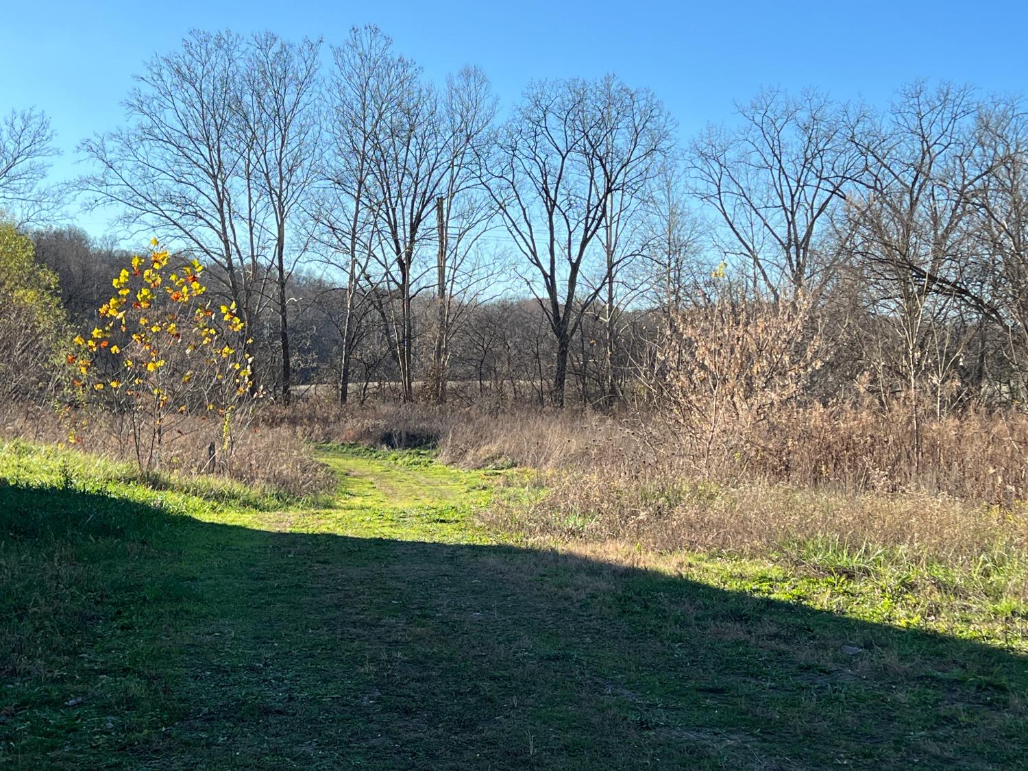 1 South County Road Connersville, IN 47331 - Photo 2 of 9 Easement access