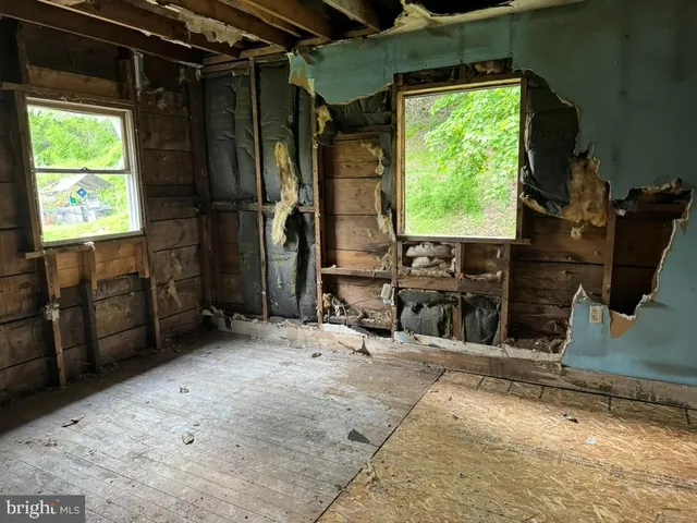 $48,000 | 481 Hazle, Quakake, PA 18245