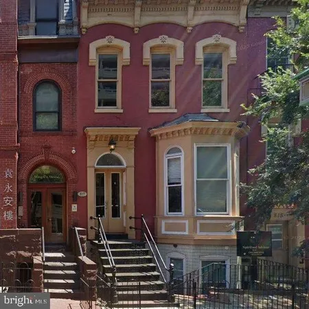 $1,200 | 819 6th Street Northwest, Unit GEORGE, Washington, DC 20001