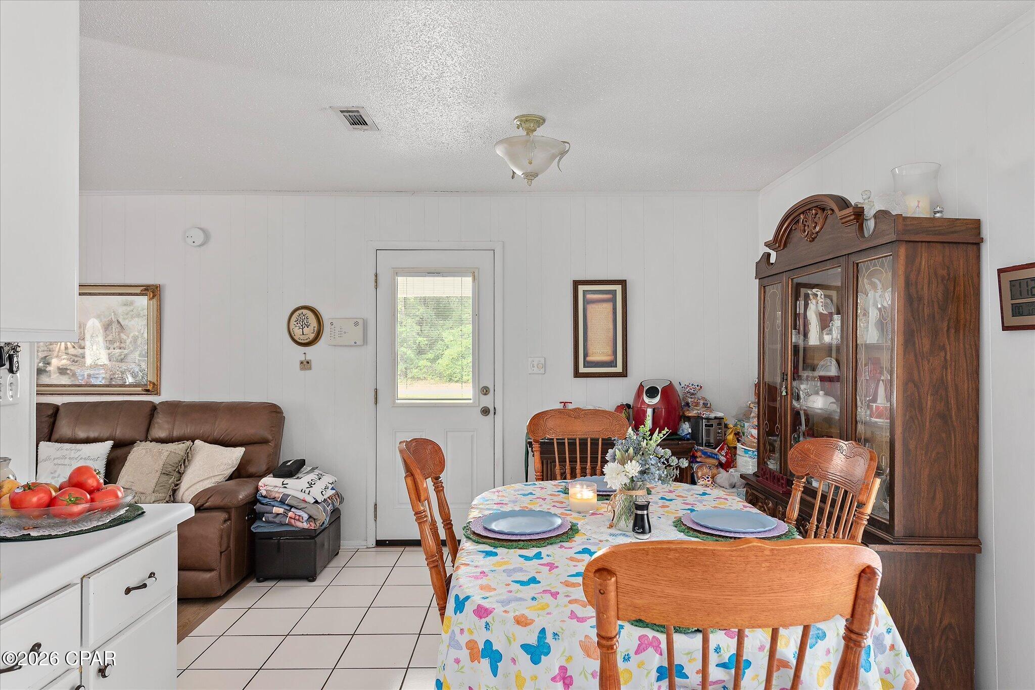 1561 Blue Creek Road Ponce de Leon, FL 32455 - Photo 10 of 25