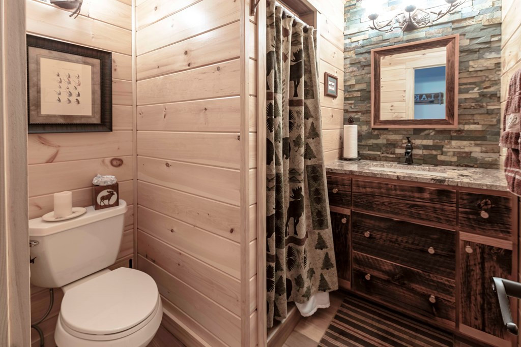 335 Fletcher Road Old Forge, NY 13420 - Photo 15 of 28