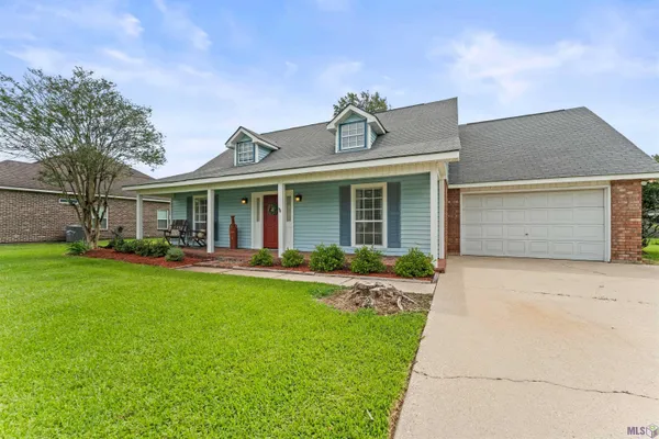 $293,000 | 14162 Troy Duplessis Road, Gonzales, LA 70737