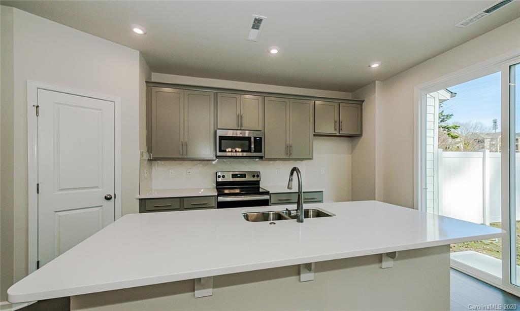 540 Madison Falls Court, Unit 12 Fort Mill, SC 29708 - Photo 10 of 30 Gallery Image 10