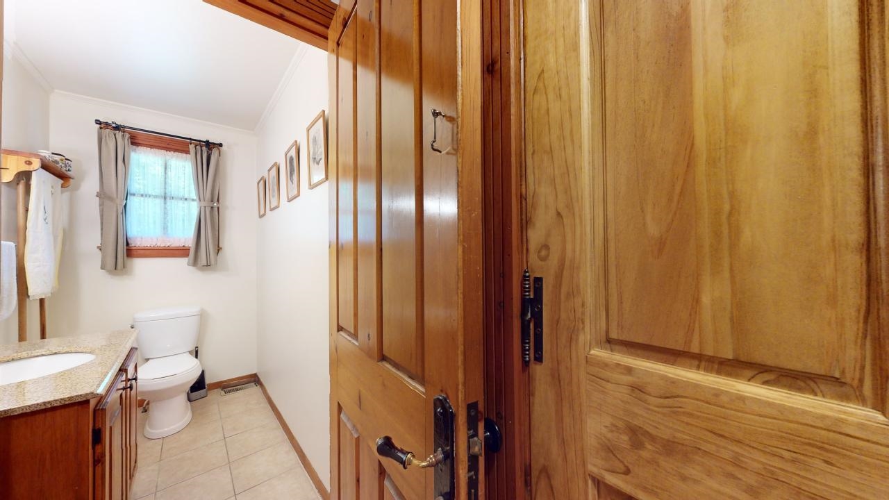330 Cioffoletti Road Berkshire, VT 05450 - Photo 11 of 36 Gallery Image 11