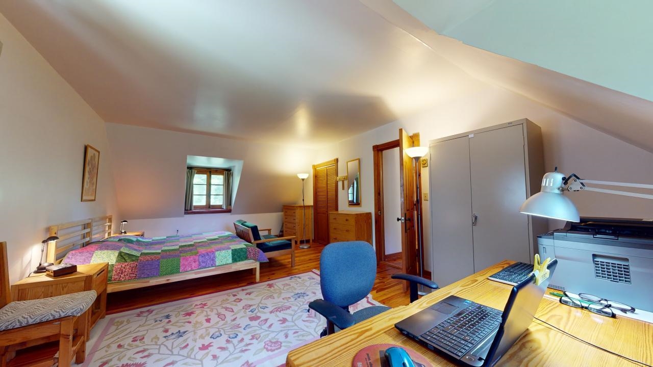 330 Cioffoletti Road Berkshire, VT 05450 - Photo 16 of 36 Gallery Image 16