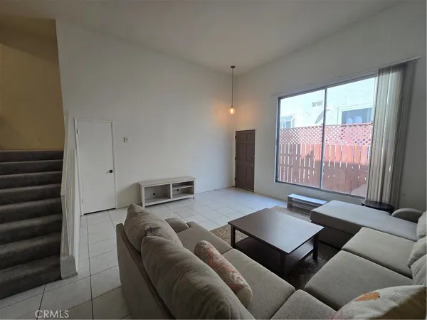 $4,495 | 1528 Berkeley Street, Santa Monica, CA 90404