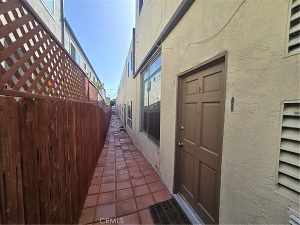 $4,495 | 1528 Berkeley Street, Santa Monica, CA 90404