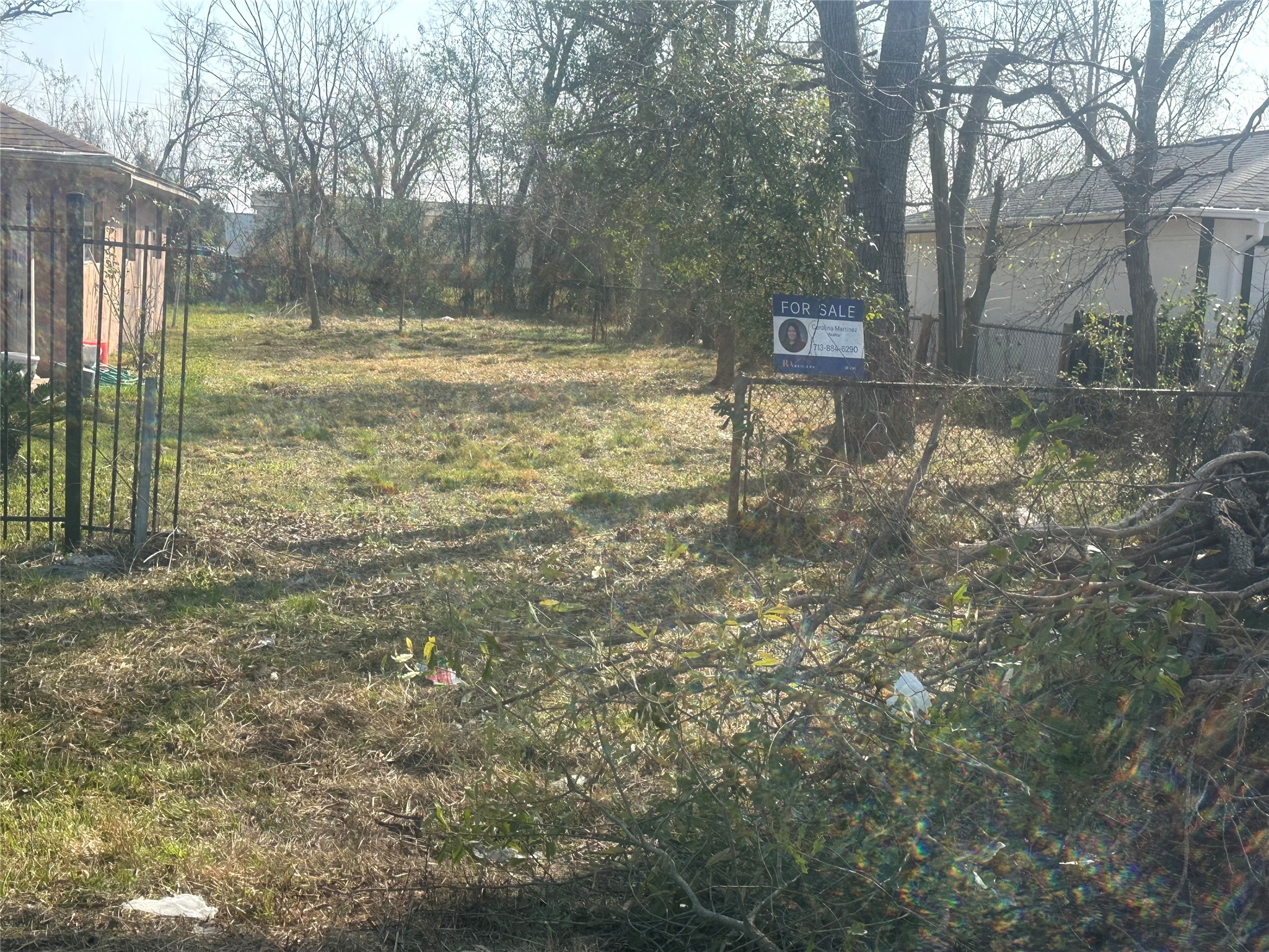0 Evanston Houston, TX 77015 - Photo 2 of 4 a backyard of a house with table and chairs