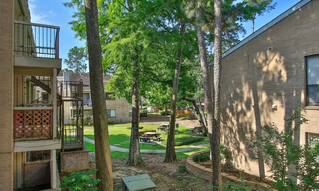 a view of outdoor space